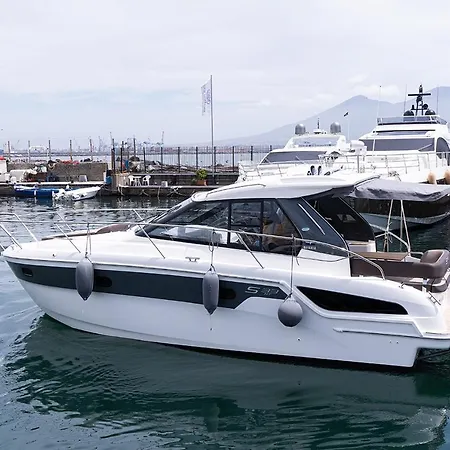 Greros Yacht By Clapa H.&g Group 보트호텔