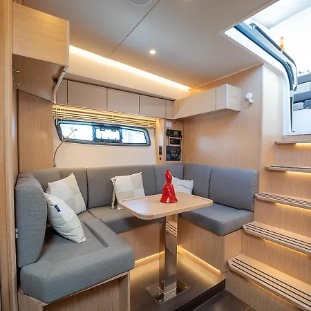 보트호텔 Greros Yacht By Clapa H.&g Group *