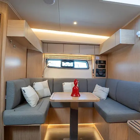 보트호텔 Greros Yacht By Clapa H.&g Group 나폴리