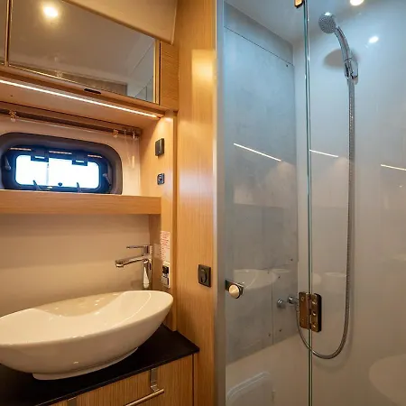 Greros Yacht By Clapa H.&g Group * Naples